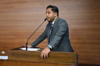 Allan Matias solicita reforma na escola estadual Zenon da Fabril