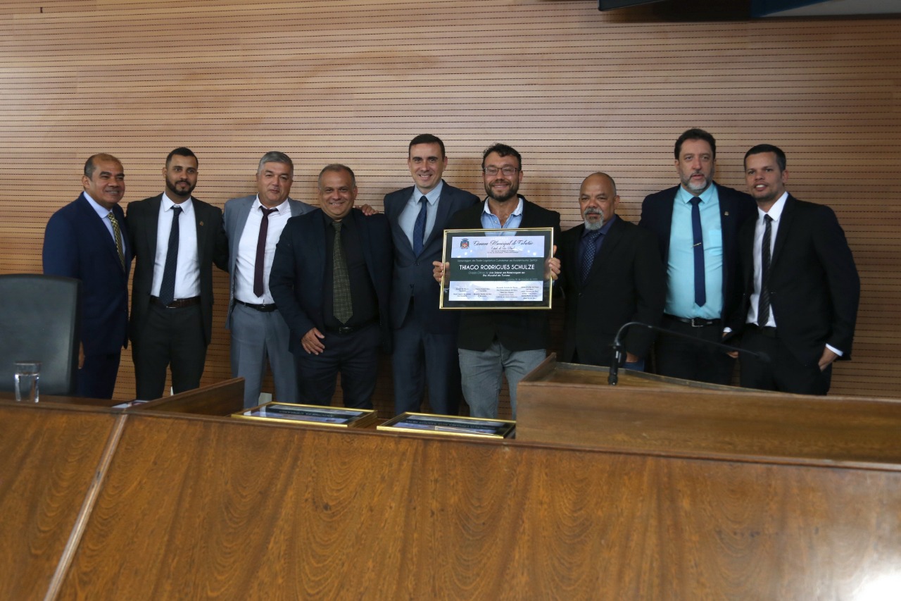 Ato Solene homenageia personalidades do setor de turismo de Cubatão