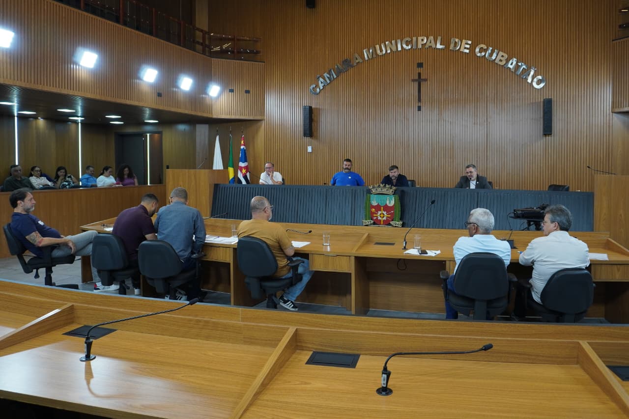 Audiência Pública da Saúde é marcada por questionamentos sobre abertura do AME