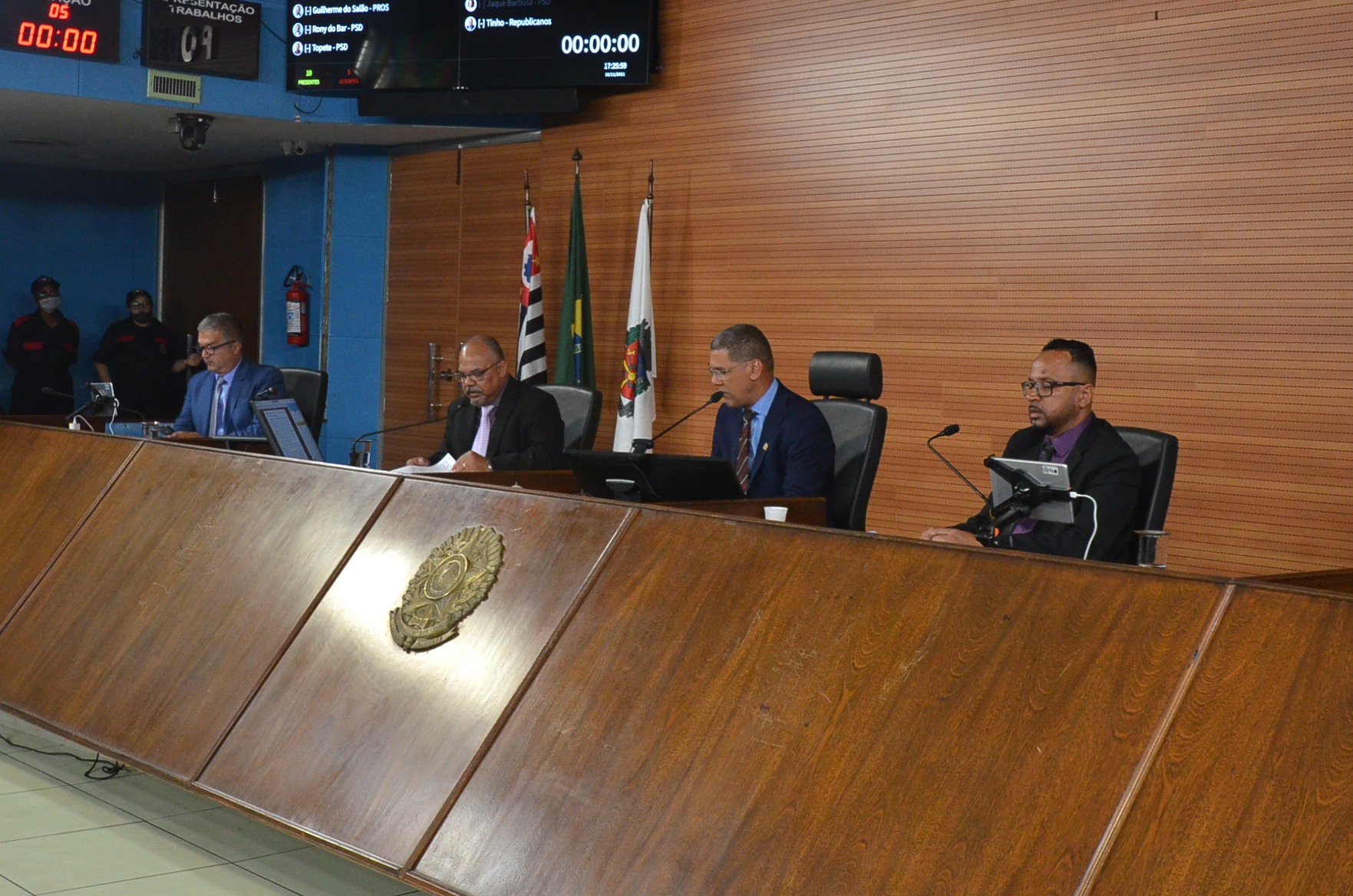 Aumento na conta de luz de moradores vira alvo de comissão de vereadores