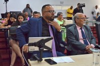 Bancos e cooperativas de crédito terão que disponibilizar cadeiras de rodas para PCDs