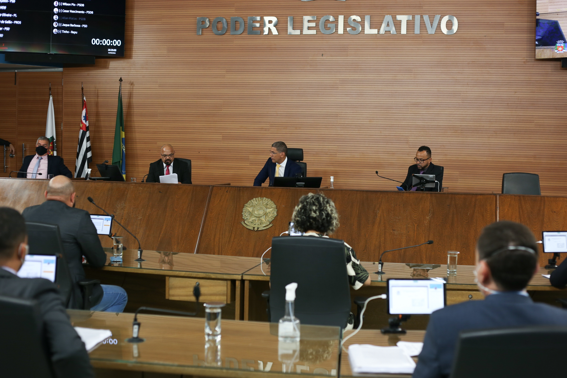 Câmara aprova mudanças no regime do magistério municipal
