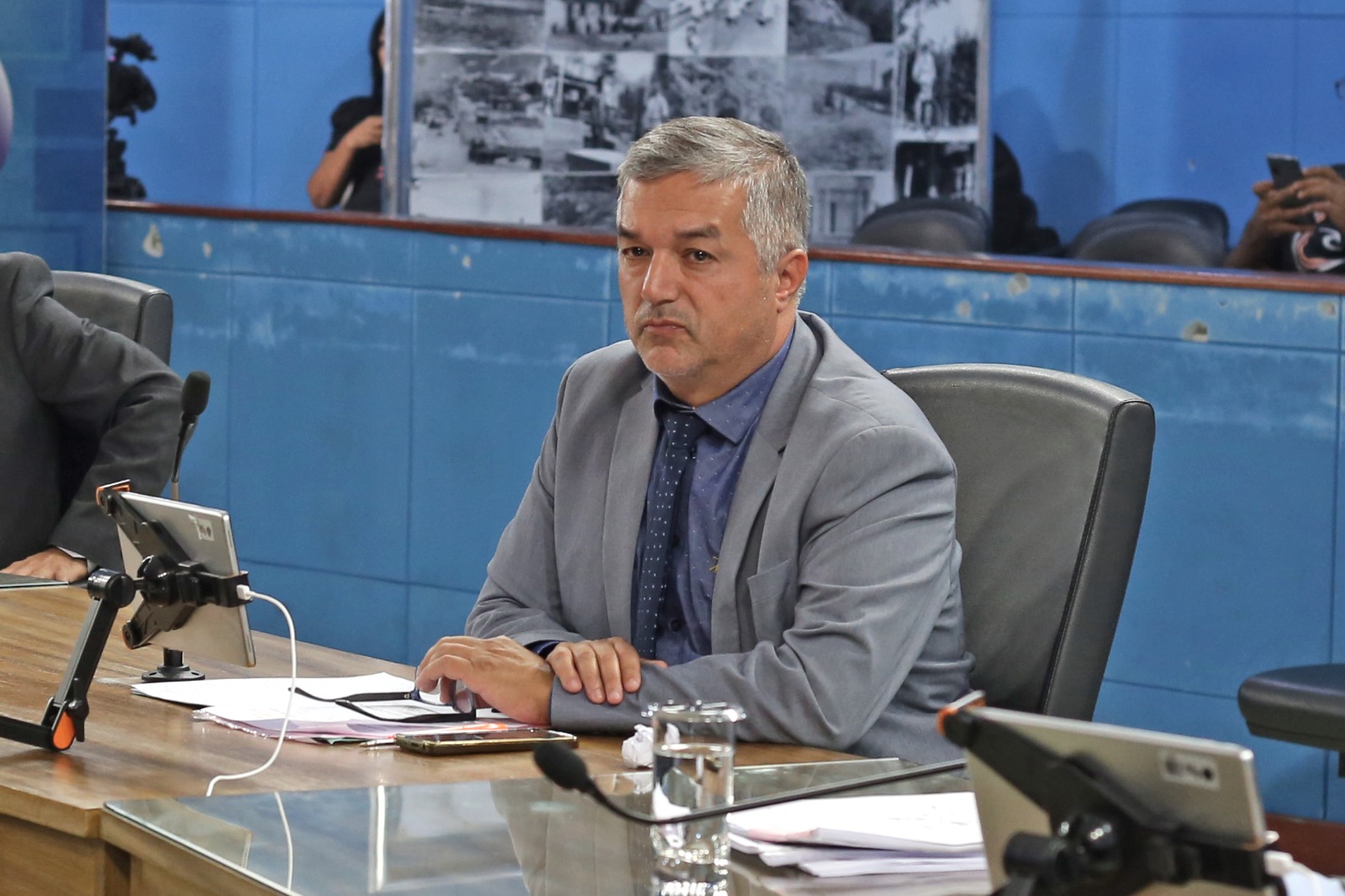 Câmara aprova projeto que institui campanha de orientação a idosos contra fraudes digitais