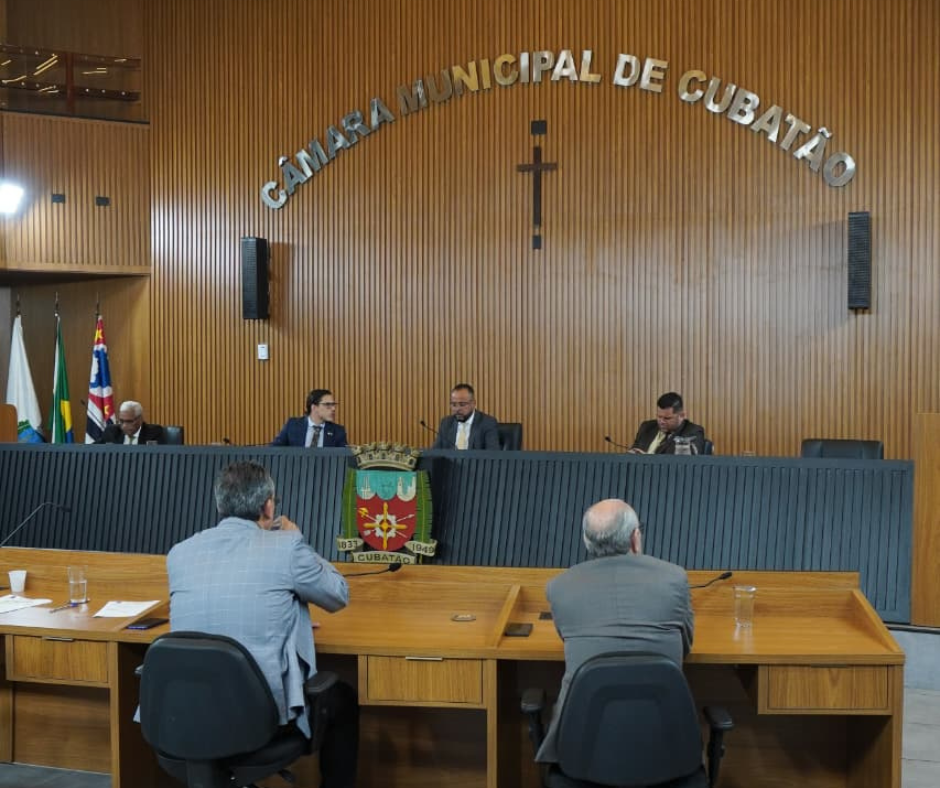 Câmara aprova prorrogação dos auxílios-moradia às famílias do Mantiqueira e Pilões