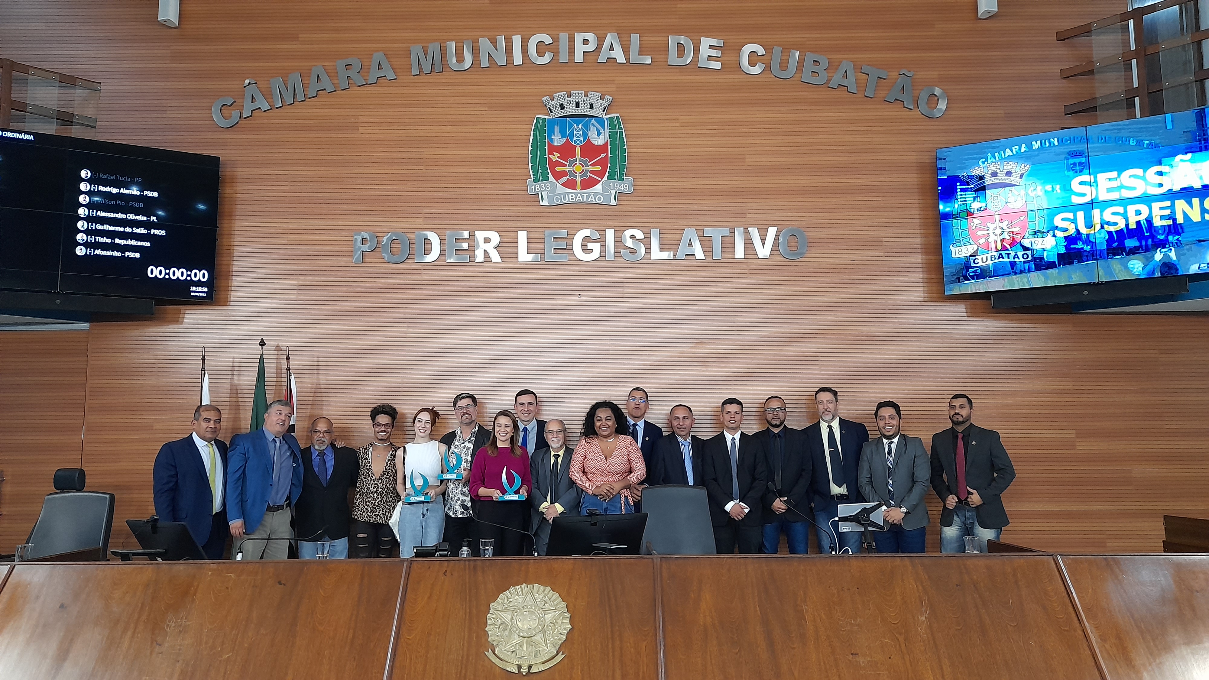 Câmara homenageia Cia. de Dança de Cubatão por conquistas no Festival de Joinville