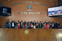 Câmara homenageia patinação artística de escola do Bolsão 9