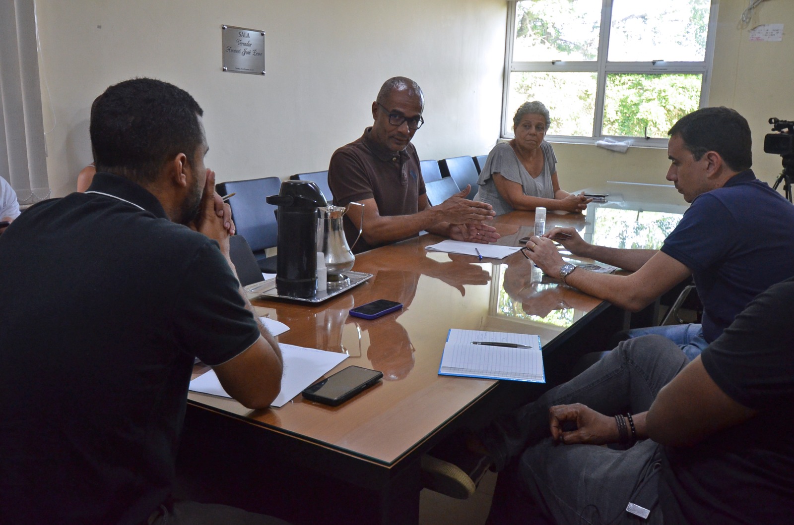 CEV que trata das pajens escuta procurador do município sobre a regularização do cargo