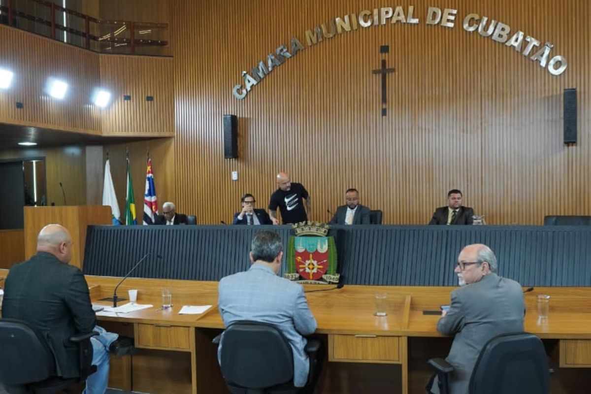 CEV sobre instalação de painel que informa qualidade do ar divulga relatório final 