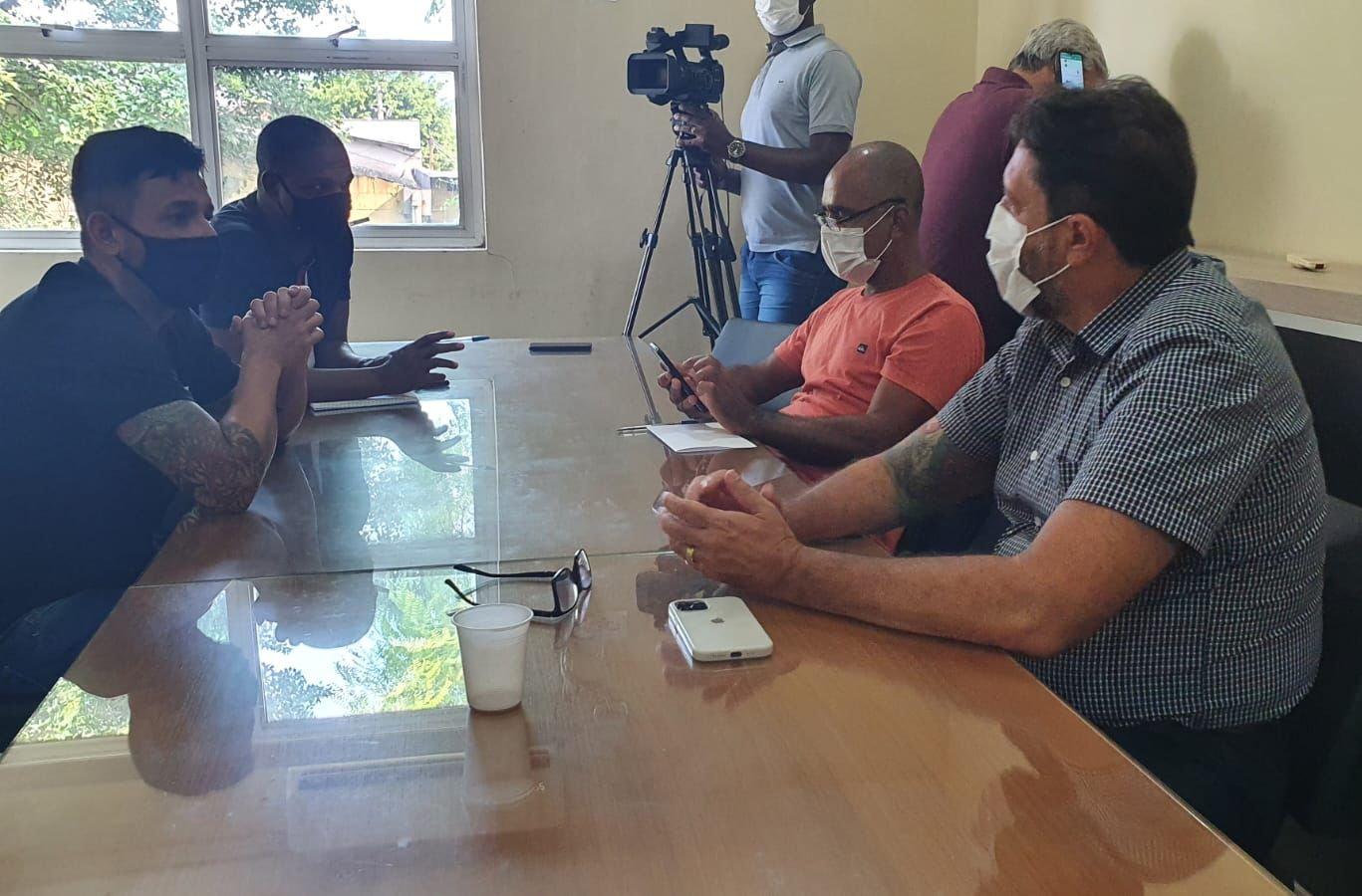 CEV sobre suspensão do abono dos servidores municipais define plano de ação