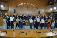 Com a presença de bispo diocesano, Sessão Solene celebra a importância da família na sociedade