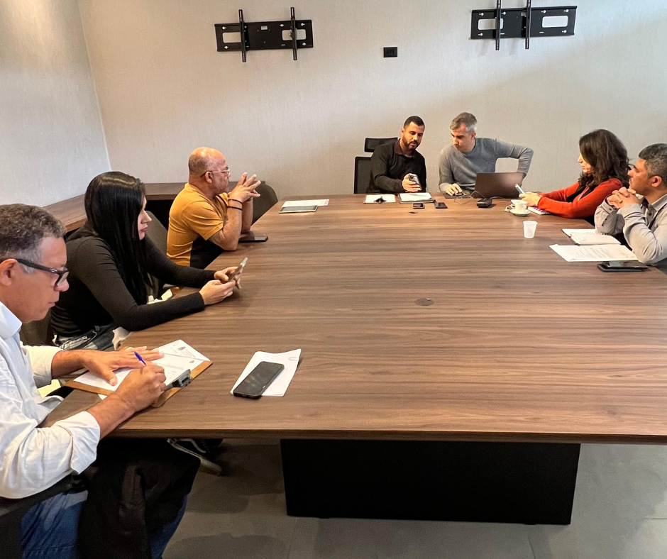 Comissão cobra Sabesp sobre obra inacabada na Ilha Caraguatá e trocas nos sistemas de drenagem e esgoto