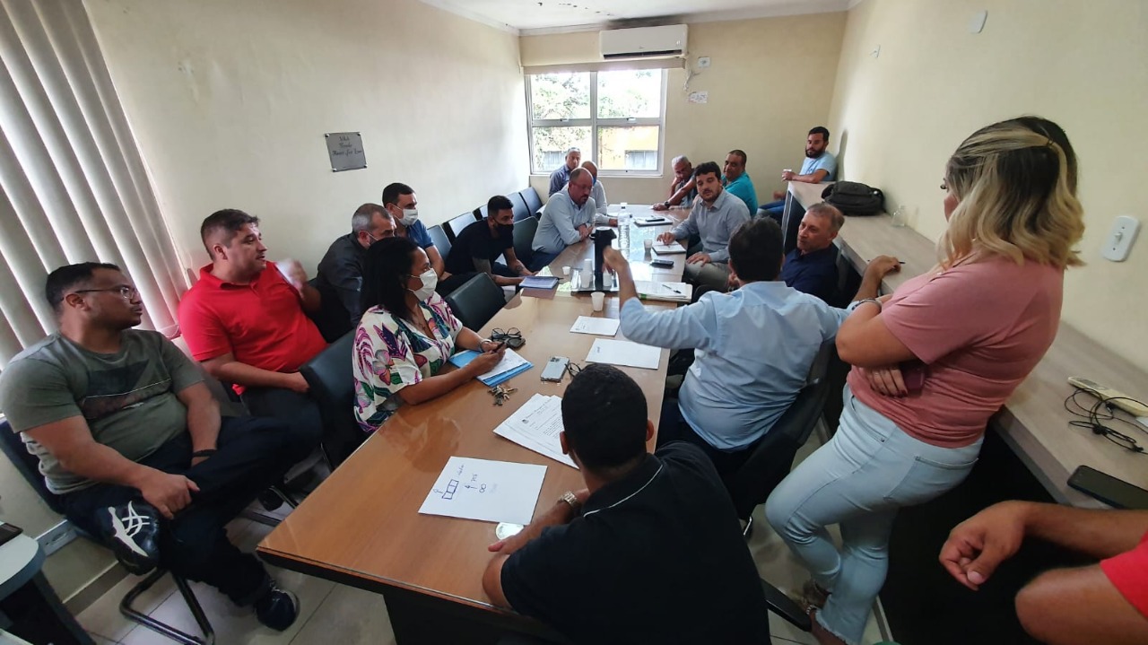 Comissão de Inquérito discute soluções para enchentes no Vale Verde