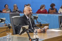 Comissão de Vereadores irá discutir situação de cavalos abandonados da cidade