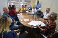 Comissão discute mecanismos legais para retomada de grupos artísticos 