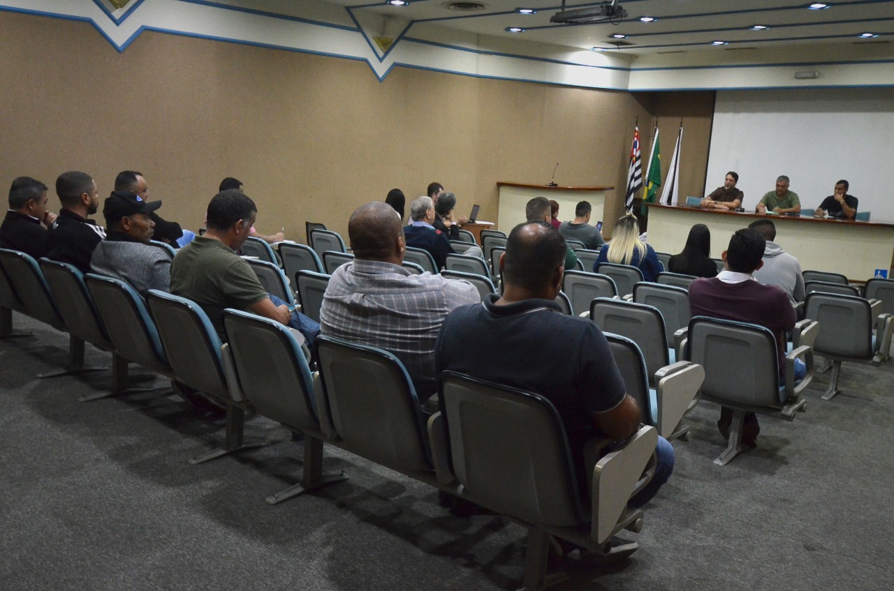 Comissão discute soluções para enchentes no bairro do Vale Verde