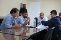 Comissão questiona ex-servidores sobre empresas responsáveis por obras públicas