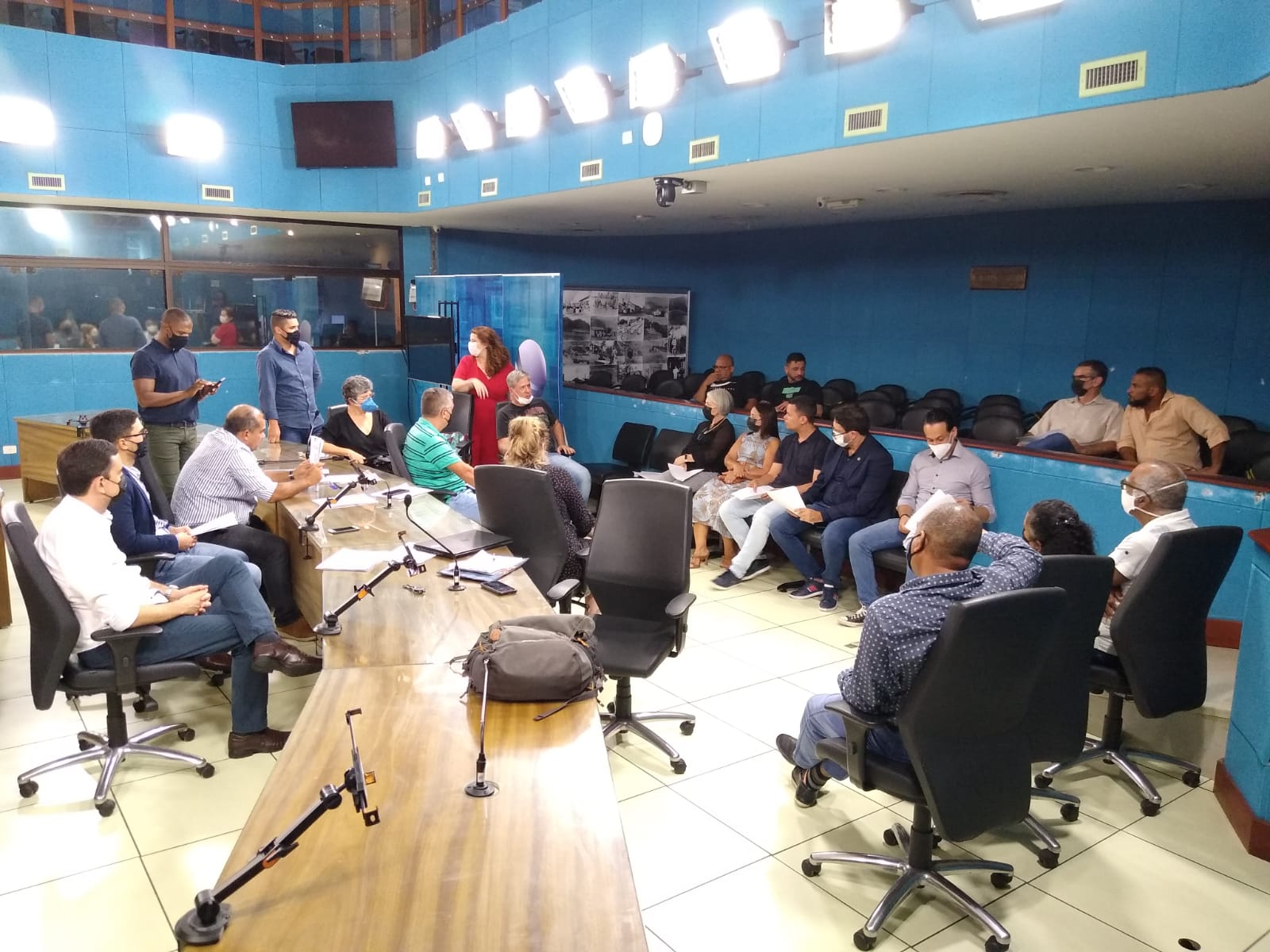 Em reunião com os vereadores, servidores pedem rejeição de mudanças na carreira