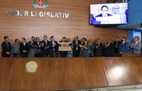 Em sessão solene, Câmara concede título de Cidadão Cubatense a João Ivaniel