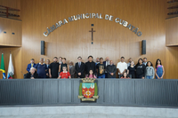 Guilherme Amaral homenageia a UME Padre José de Anchieta em moção de aplausos