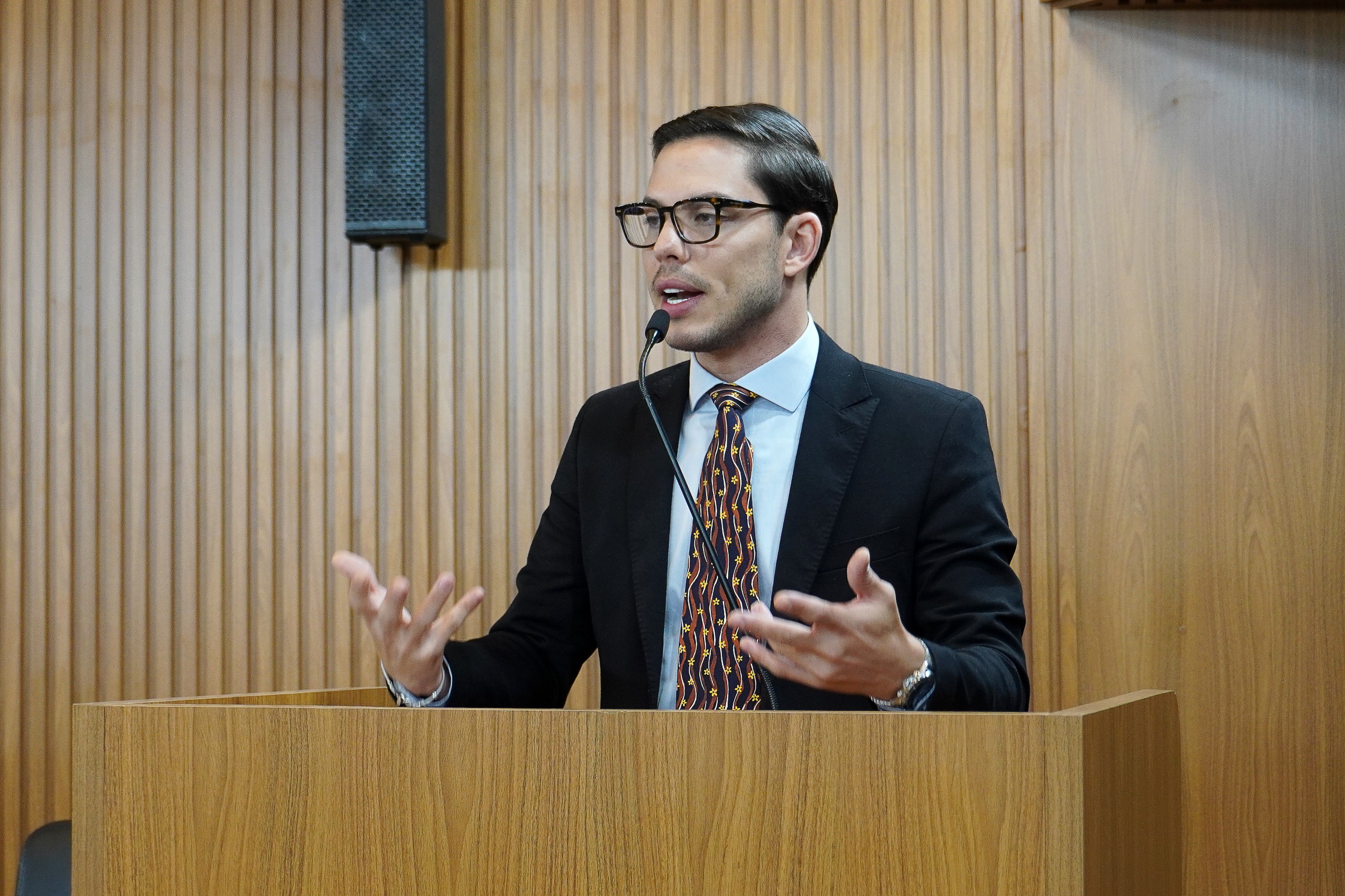 Guilherme Amaral propõe CEV para discutir implantação de Centro MultiTEA em Cubatão