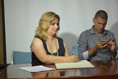 Posse Erika Verçosa - Assinatura