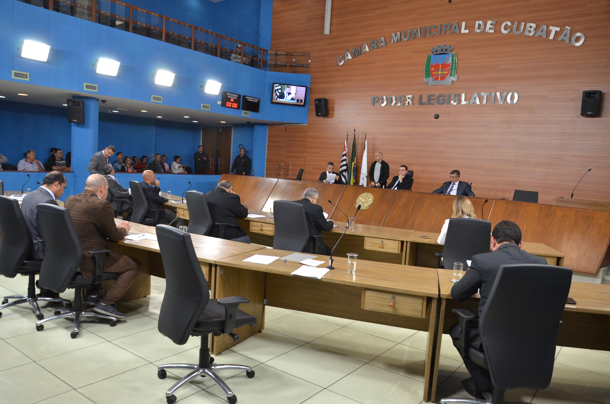 Câmara aprova e a Prefeitura deverá incorporar o prédio do Teatro ao Setor da Saúde do Município