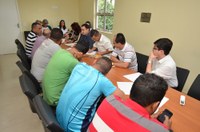 Vereadores estudarão medidas legais para assegurar contratação de trabalhadores cubatenses