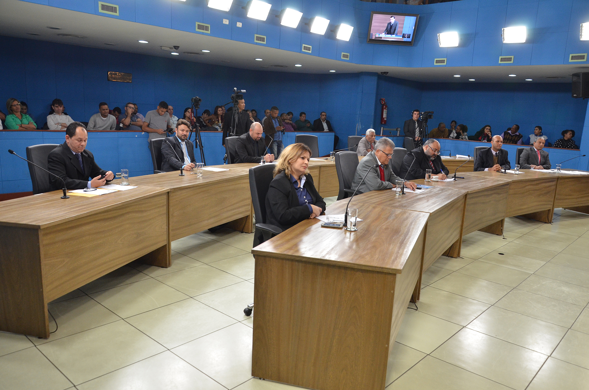 Depois de modificados, projetos da reforma administrativa são aprovados pela Câmara