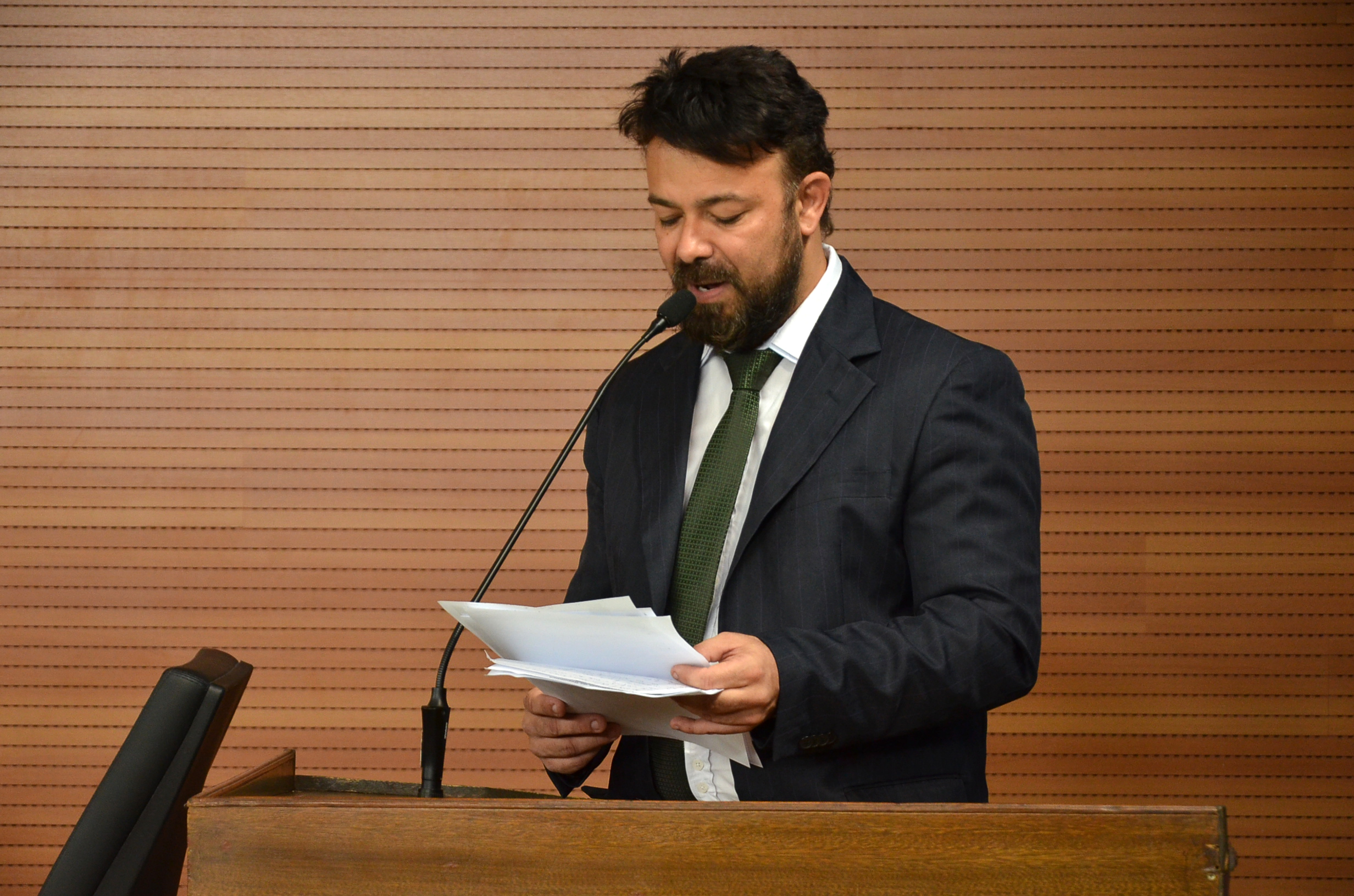 Dr. Anderson Veterinário pede implantação de equoterapia no Parque Cotia-Pará