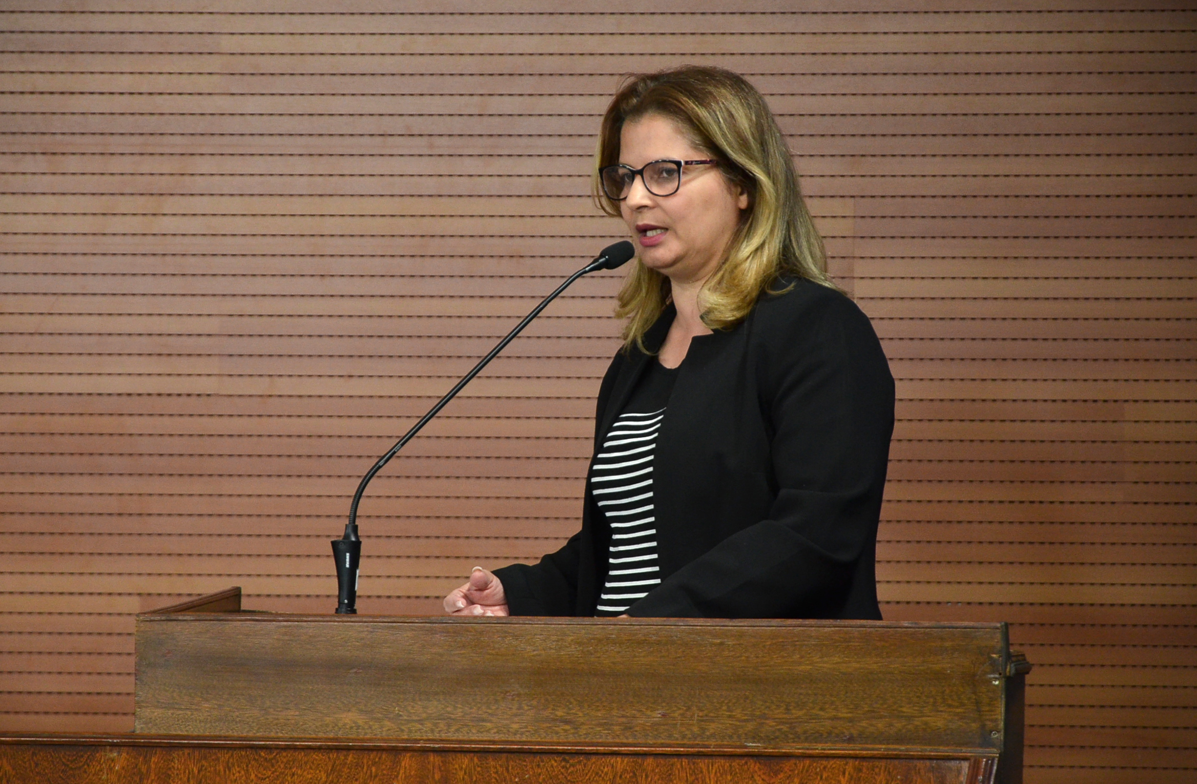 Érika Verçosa pede a implantação de unidade do AME em Cubatão