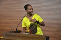 Homenageada na Câmara, Cintia Neli defende luta antirracista e políticas reparatórias