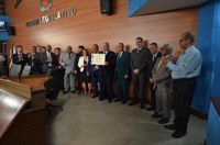 No aniversário da cidade, ex-prefeito Nei Serra recebe o título de Cidadão Cubatense