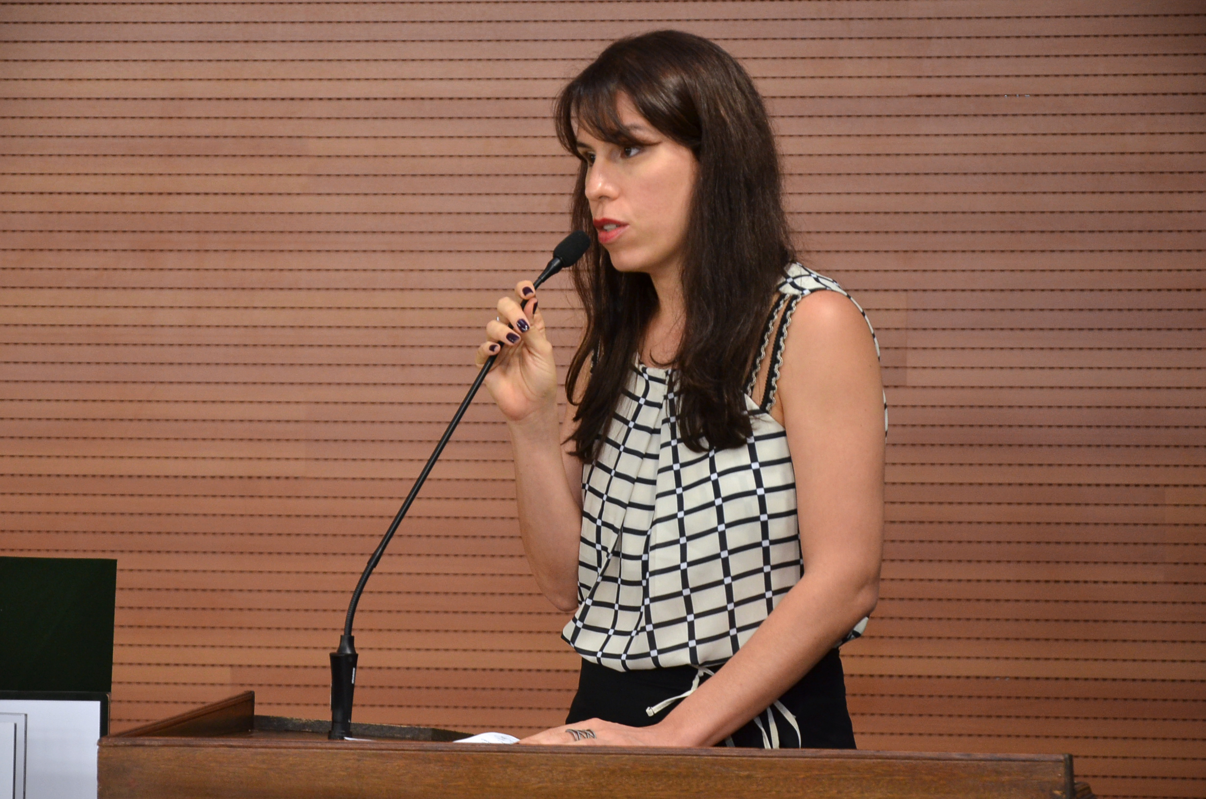 No Dia Internacional da Mulher, delegada pede desconstrução do machismo