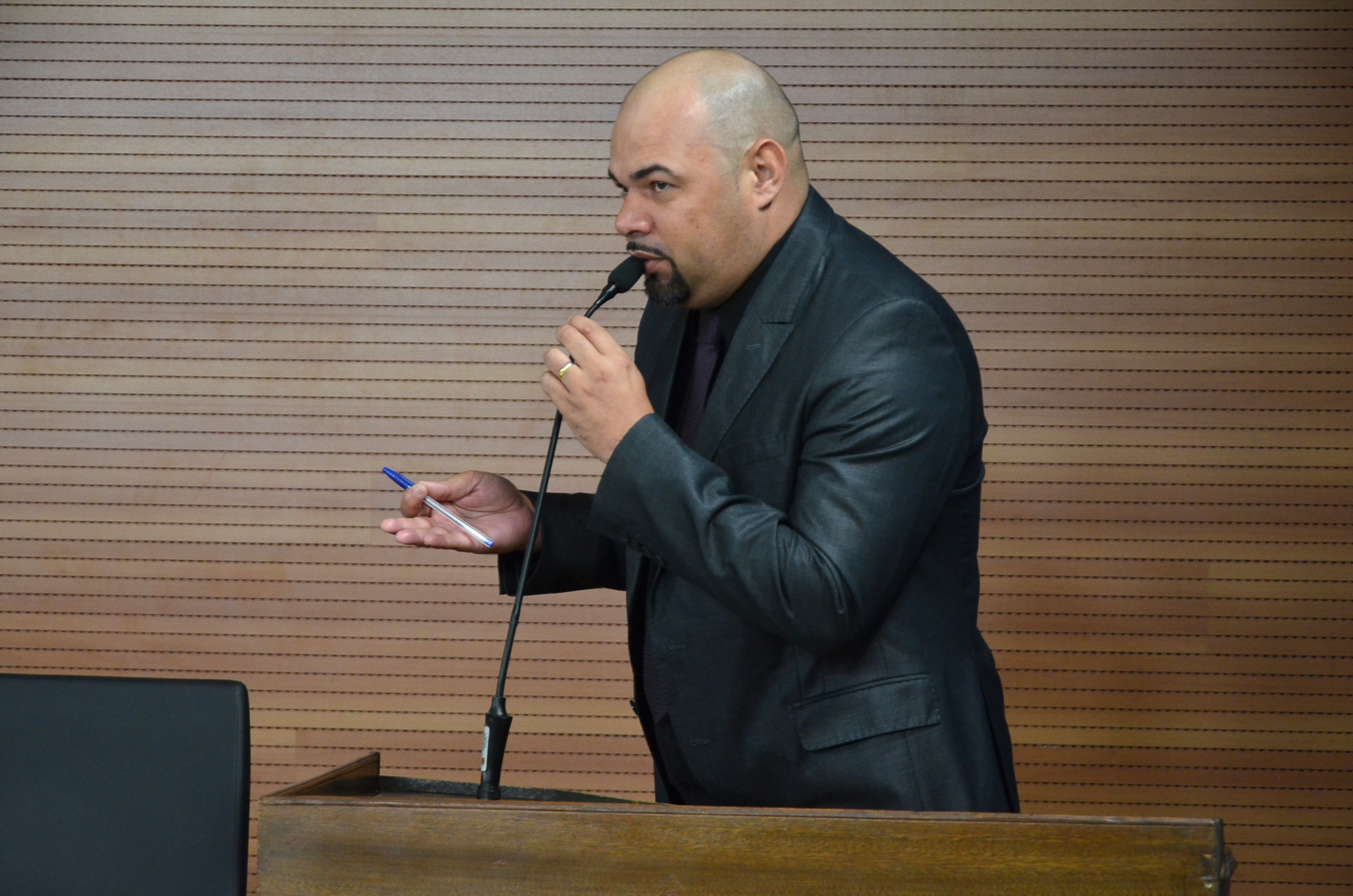 Parlamentares aprovam projeto que assegura maior transparência aos conselhos municipais