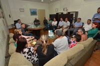 Parlamentares discutirão perdas salariais das pajens com prefeito