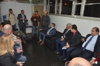 Parlamentares se reúnem com funcionários demitidos da extinta Cursan