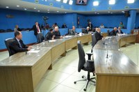 Parlamentares seguem TCE-SP e reprovam contas de ex-prefeita