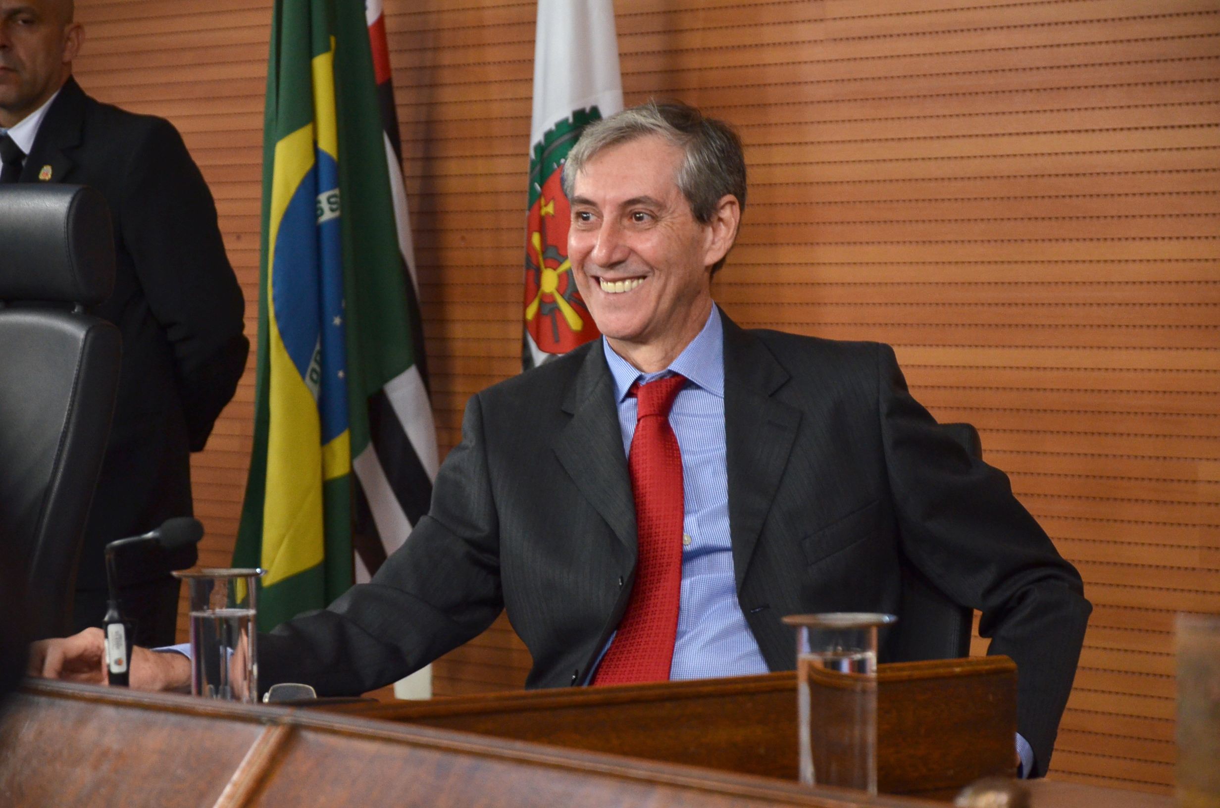 Parlamento Cubatense homenageia artistas da cidade em Sessão Solene 