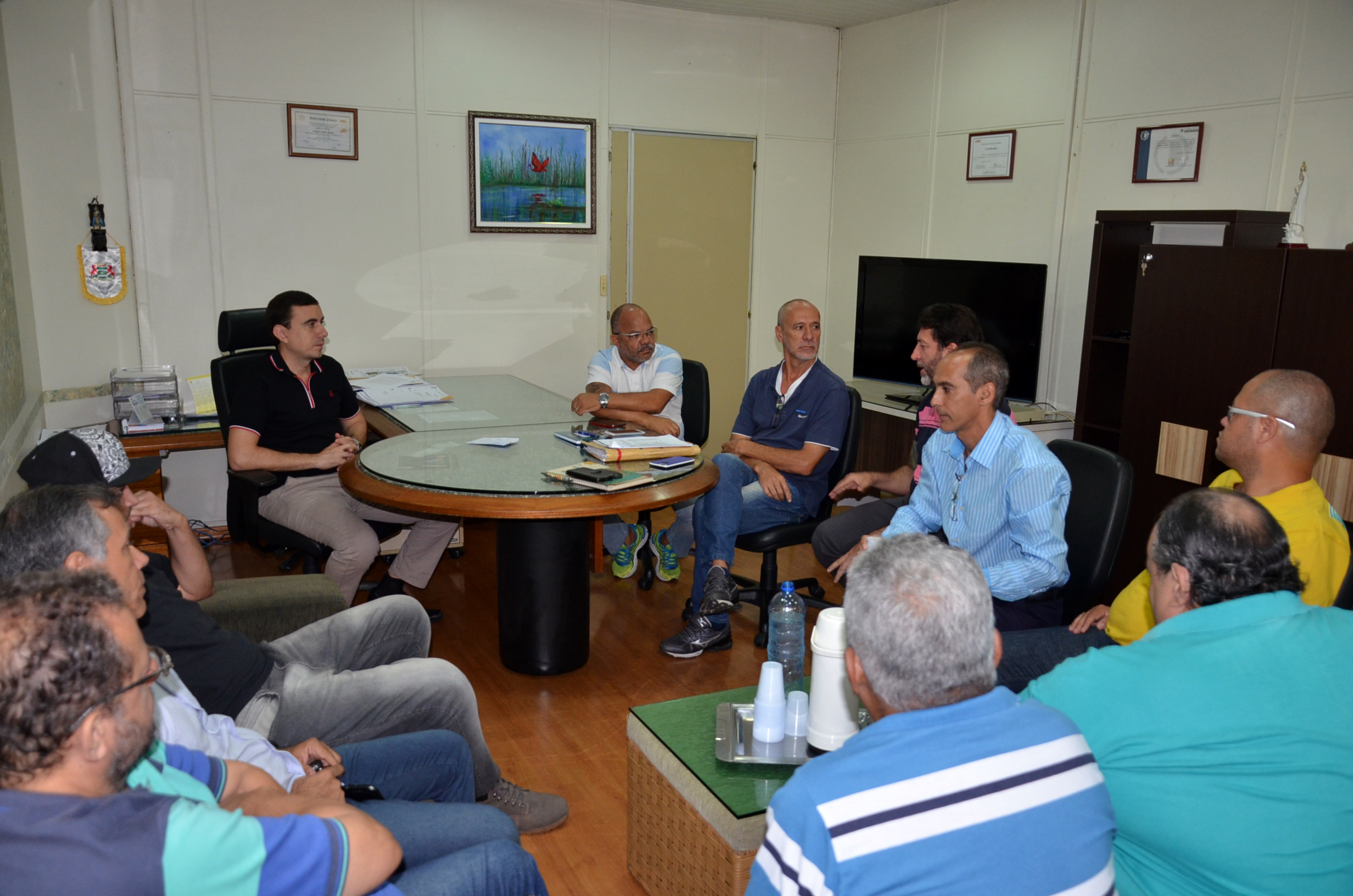 Presidente da Câmara se reúne com representantes de organizações sociais da cidade