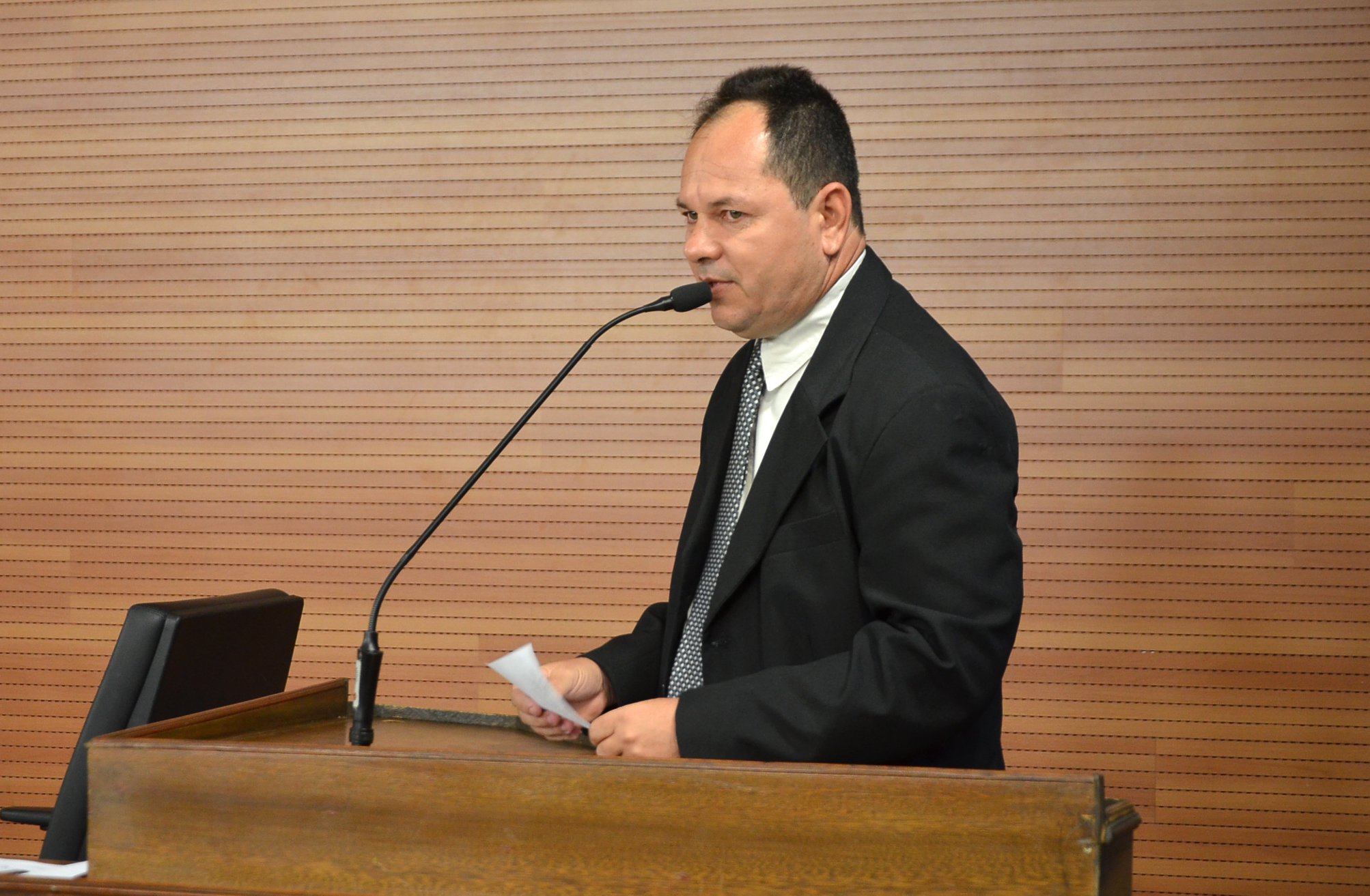 Projeto que informa sobre catástrofes nas redes sociais é aprovado