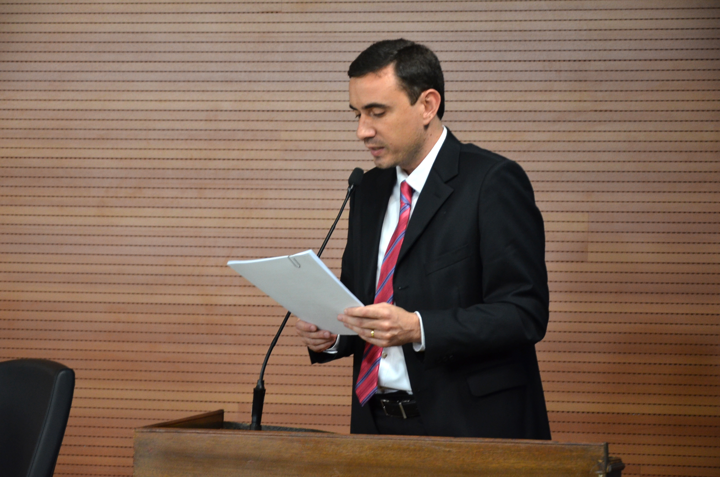 Rodrigo Alemão propõe mudanças nas atribuições da Secretaria de Meio Ambiente