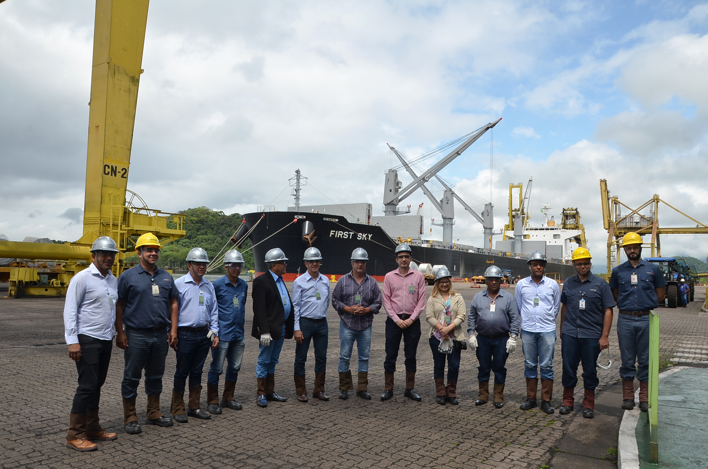 Vereadores conhecem as instalações da Usiminas