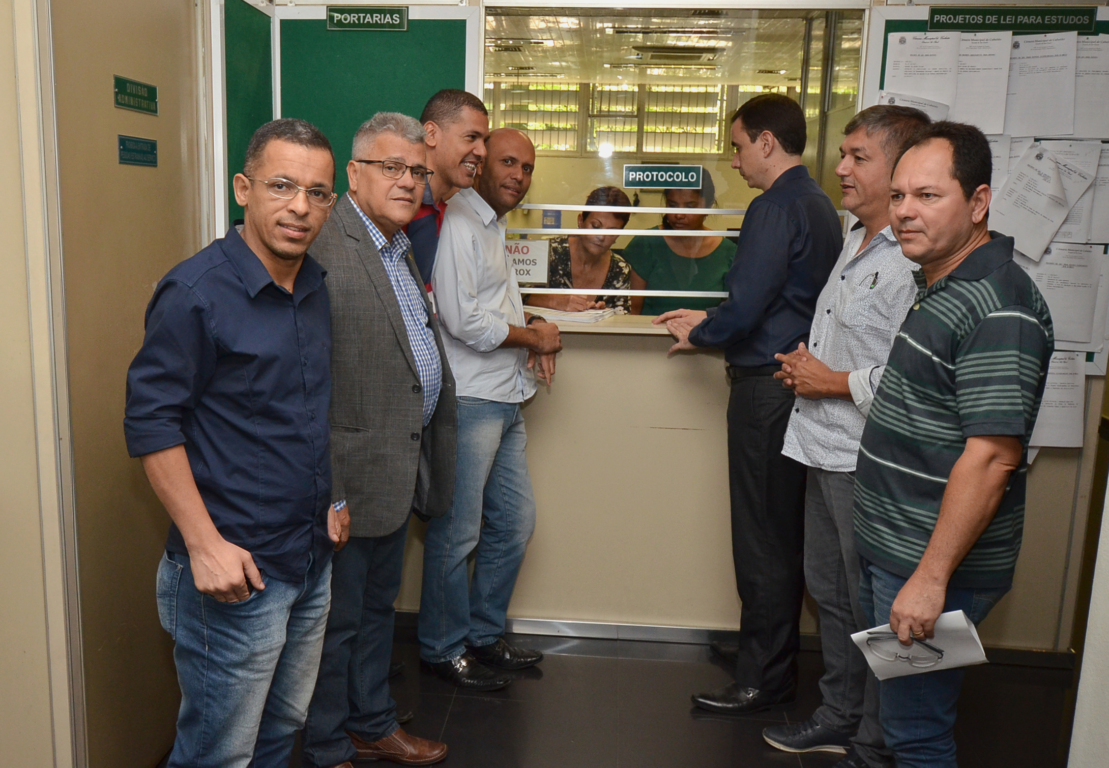 Vereadores recebem projeto que possibilita a reabertura do Hospital Municipal