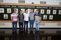 Vereadores se reúnem com deputado federal Flavinho