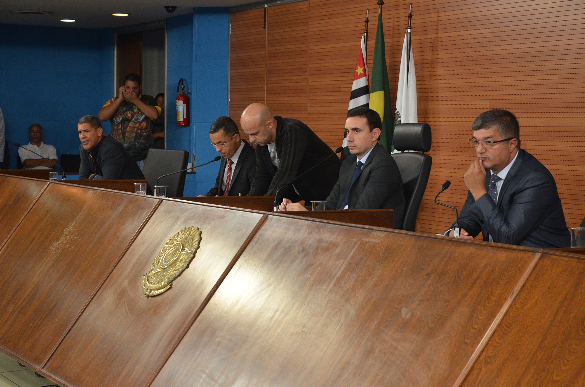 Vereadores seguem TCE e reprovam contas de ex-prefeita