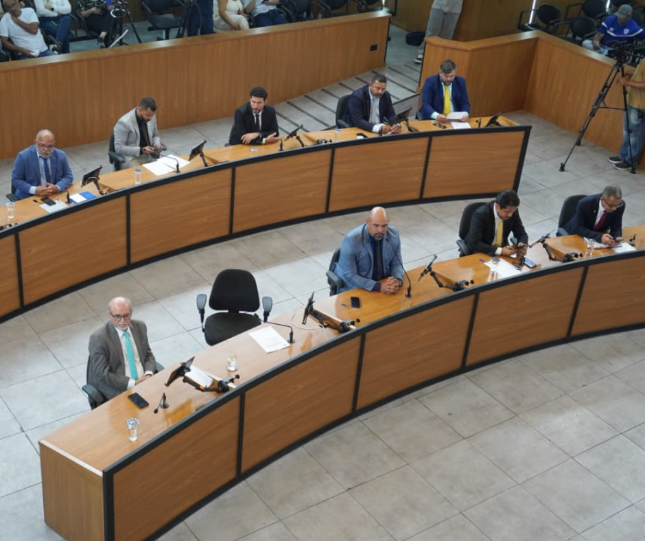 Legislativo aprova projetos de lei que criam os selos de empresa amiga da mulher e do jovem aprendiz