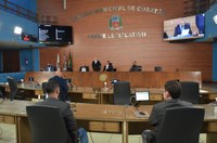 Parlamentares aprovam IPTU progressivo e discutem sobre Plano Diretor