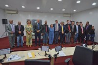 Por iniciativa de Guilherme do Salão, Câmara homenageia professora aposentada