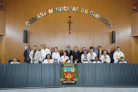 Por iniciativa de Xuxa, Associação Pró-Esporte de Karate recebe moção de aplausos