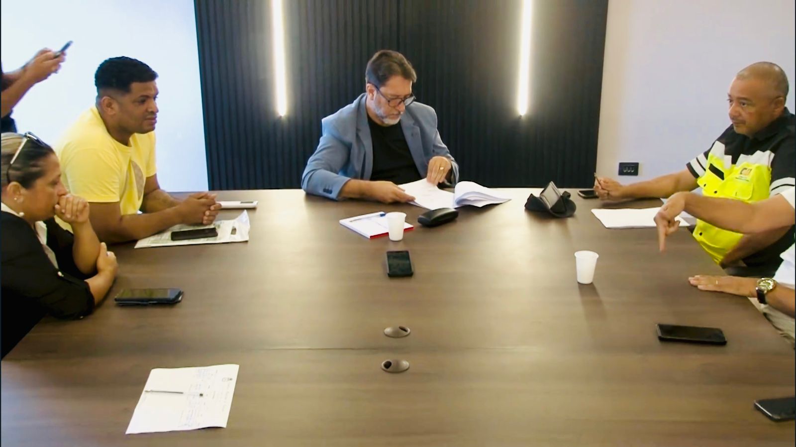 Problemas no transporte público da Água Fria são discutidos na Câmara